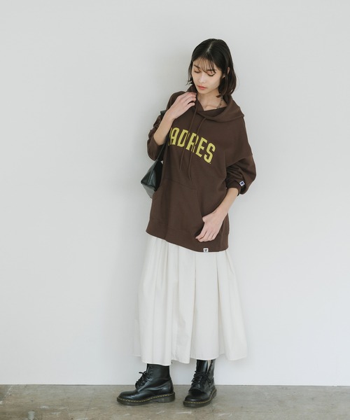 MLB（メジャーリーグベースボール）の「MLB/エムエルビー PRINT LOGO HOODIE ワッペンデザイン ドロップショルダープルオーバーパーカー（パーカー・メンズ・グレー/ブラウン/ネイビー・M/XL/L）」の22枚目の写真