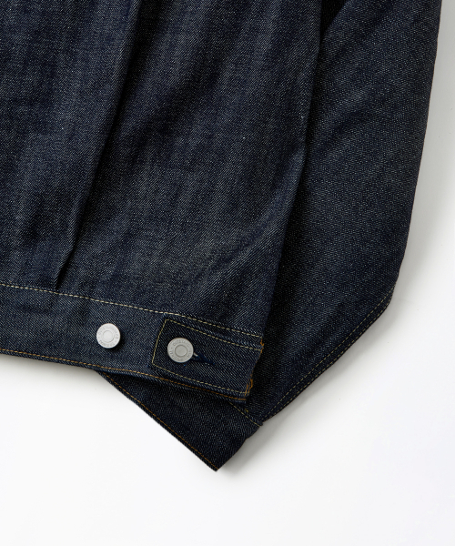 OUTSTANDING(アウトスタンディング)の「SELVEDGE DENIM 2ND JACKET_INDIGO(デニムジャケット・レディース・その他・SMALL/MEDIUM/LARGE/X-LARGE/X-SMALL)」の6枚目の写真