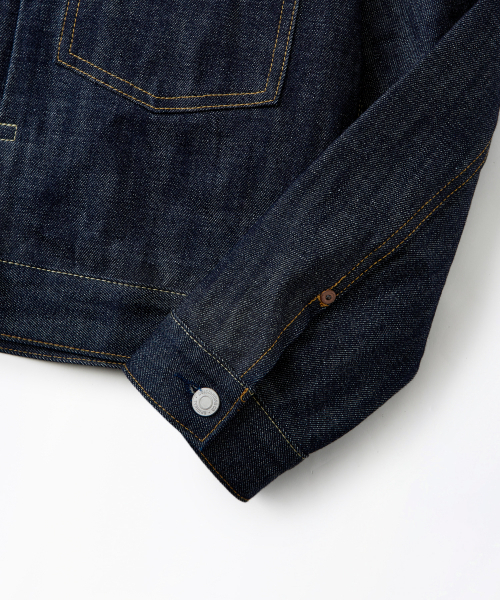 OUTSTANDING(アウトスタンディング)の「SELVEDGE DENIM 2ND JACKET_INDIGO(デニムジャケット・レディース・その他・SMALL/MEDIUM/LARGE/X-LARGE/X-SMALL)」の8枚目の写真