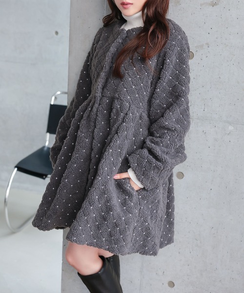 Petitle（プチレ）の「[ 低身長向けサイズ ] ボリュームペプラムコート（ノーカラーコート・レディース・チャコール/ブラック・PM）」の6枚目の写真