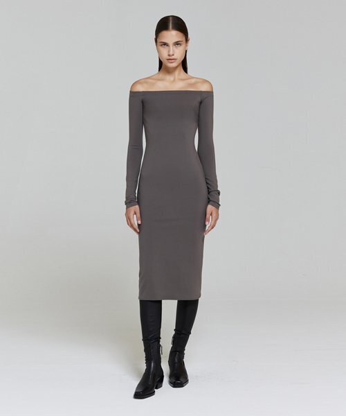 LADY VOLUME(レディーボリューム)の「OFF SHOULDER LINE DRESS_KHAKI(ワンピース・レディース・その他・MEDIUM/SMALL/X-SMALL)」の1枚目の写真