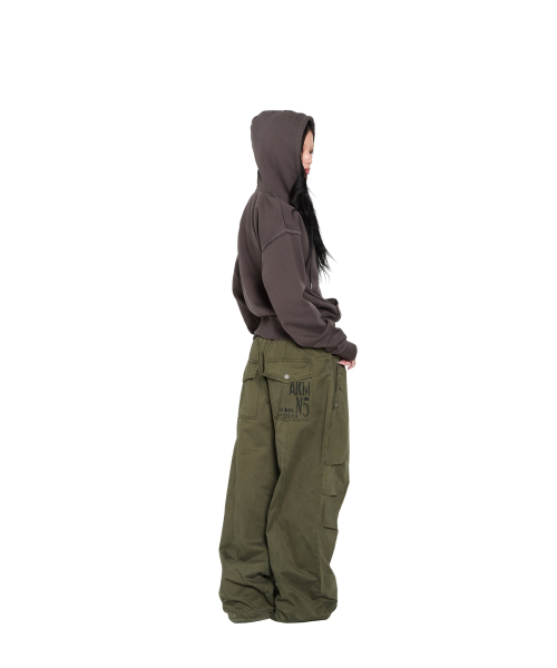 AAKAM（アーカム）の「Eyelet Damaged Zip-Up Hoodie (Brown)（パーカー・レディース・その他・1/2）」の8枚目の写真