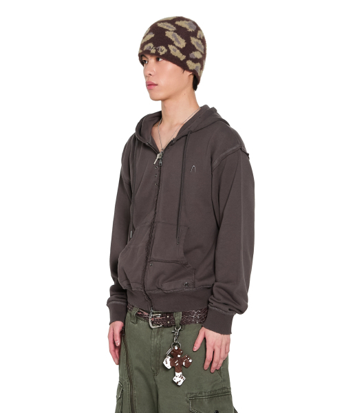 AAKAM（アーカム）の「Eyelet Damaged Zip-Up Hoodie (Brown)（パーカー・レディース・その他・1/2）」の9枚目の写真