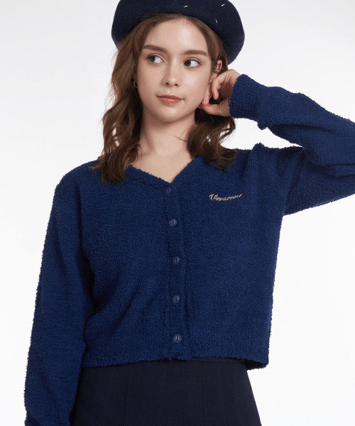 VERSE ONE(バースワン)の「EMBROIDERED LOGO CARDIGAN NAVY(NEW)(カーディガン/ボレロ・レディース・その他・SMALL/MEDIUM)」の6枚目の写真