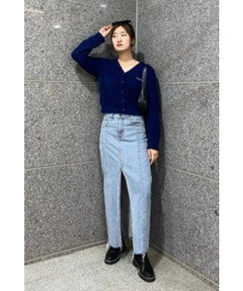 VERSE ONE(バースワン)の「EMBROIDERED LOGO CARDIGAN NAVY(NEW)(カーディガン/ボレロ・レディース・その他・SMALL/MEDIUM)」の17枚目の写真
