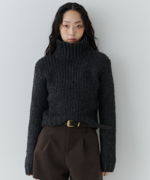 NUJOH(ヌゾ)の「Chunky High Neck Knit / チャンキーハイネックニット(ニット/セーター・レディース・ライトベージュ/ブルー/チャコールグレー/グレー・FREE)」の5枚目の写真