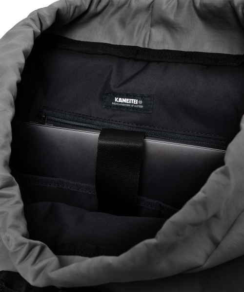 KANEITEI(カネイテイ)の「BOHEMIAN BACKPACK L (DARK GRAY) / RECYCLED(バックパック/リュック・レディース・その他・FREE)」の6枚目の写真
