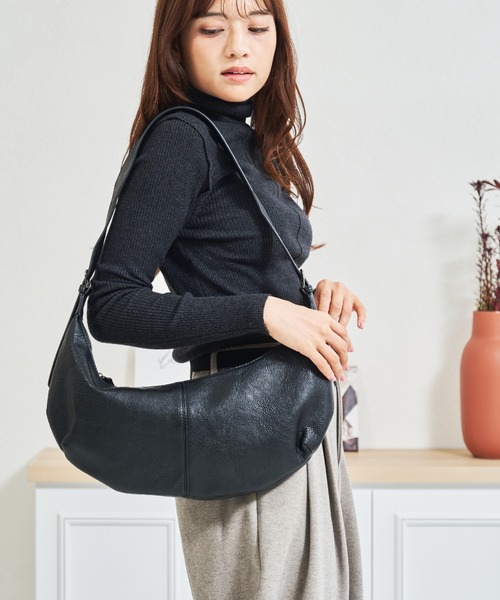 MISCH MASCH（ミッシュマッシュ）の「一部店舗限定 ハーフムーンワンショルダーバッグ（ショルダーバッグ・レディース・ブラウン/ブラック・ﾌﾘ-）」の12枚目の写真