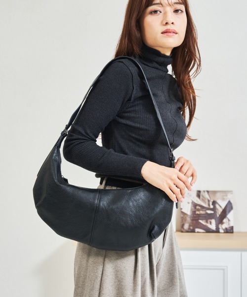 MISCH MASCH（ミッシュマッシュ）の「一部店舗限定 ハーフムーンワンショルダーバッグ（ショルダーバッグ・レディース・ブラウン/ブラック・ﾌﾘ-）」の9枚目の写真