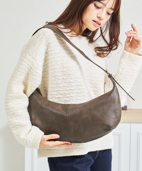 MISCH MASCH（ミッシュマッシュ）の「一部店舗限定 ハーフムーンワンショルダーバッグ（ショルダーバッグ・レディース・ブラウン/ブラック・ﾌﾘ-）」の17枚目の写真