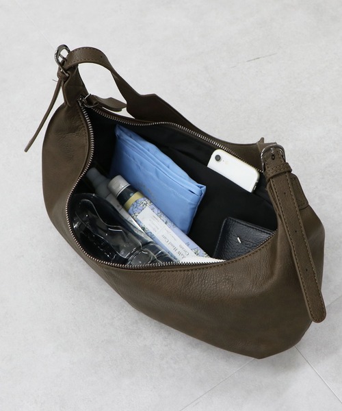 MISCH MASCH（ミッシュマッシュ）の「一部店舗限定 ハーフムーンワンショルダーバッグ（ショルダーバッグ・レディース・ブラウン/ブラック・ﾌﾘ-）」の4枚目の写真