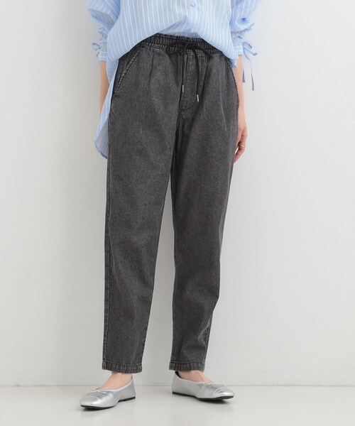 SHOO・LA・RUE（シューラルー）の「【ライトオンスデニム/S-LL】らくらく イージーデニムテーパードパンツ（デニムパンツ・レディース・ブルー系その他/ライトグレー/ライトブルー/ブラック・04/03/02/01）」の9枚目の写真