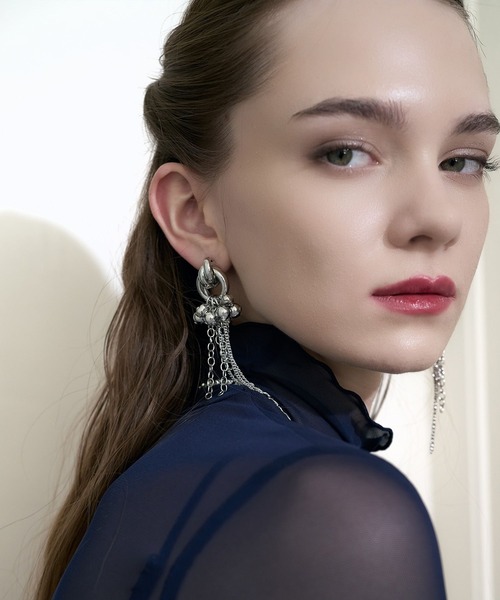 HARE（ハレ）の「パーツドロップイヤリング(HARE)（イヤリング・レディース・シルバー/ホワイト・FREE）」の11枚目の写真