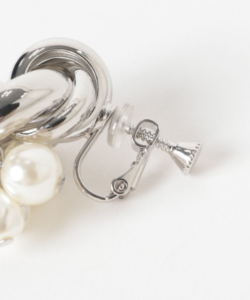 HARE（ハレ）の「パーツドロップイヤリング(HARE)（イヤリング・レディース・シルバー/ホワイト・FREE）」の17枚目の写真