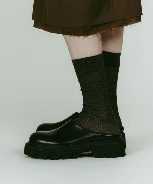 Knuth Marf（クヌースマーフ）の「【Knuth Marf】round tow sabot sandals（サンダル・レディース・ブラック・25cm/24cm/23cm）」の5枚目の写真