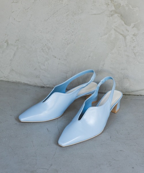 A part by（アパートバイ）の「スリットミュール（その他シューズ・レディース・ブラック/ブルー系その他2・MEDIUM/LARGE）」の2枚目の写真