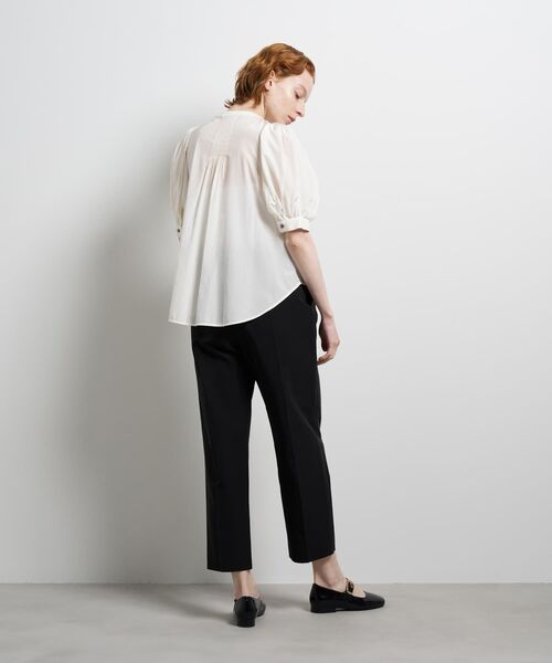 LANVIN en Bleu（ランバンオンブルー）の「トリアセローンパフスリーブブラウス（シャツ/ブラウス・レディース・オフホワイト/ボルドー/ネイビー・38）」の18枚目の写真