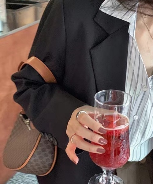 Ritzy(リッツィー)の「ベーシックシングルオーバーサイズ ダブルテーラードジャケット(テーラードジャケット・レディース・ホワイト/ブラック/モカ・M/S/L)」の5枚目の写真