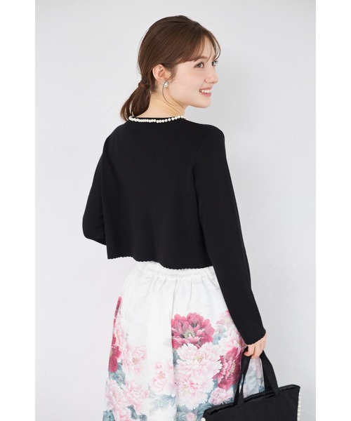 tocco closet(トッコ クローゼット)の「パールラインフロントホックニットカーディガン(カーディガン/ボレロ・レディース・ブラック/オフホワイト/ネイビー・M)」の12枚目の写真