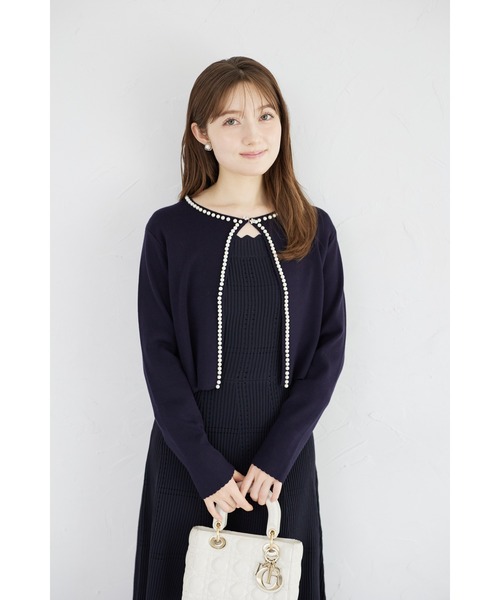 tocco closet(トッコ クローゼット)の「パールラインフロントホックニットカーディガン(カーディガン/ボレロ・レディース・ブラック/オフホワイト/ネイビー・M)」の16枚目の写真