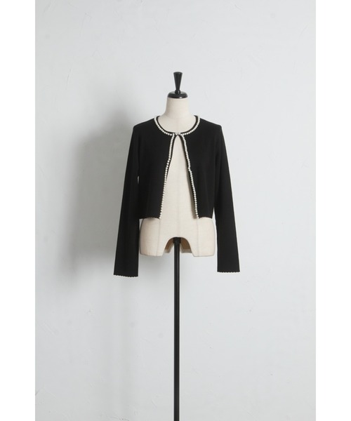 tocco closet(トッコ クローゼット)の「パールラインフロントホックニットカーディガン(カーディガン/ボレロ・レディース・ブラック/オフホワイト/ネイビー・M)」の21枚目の写真