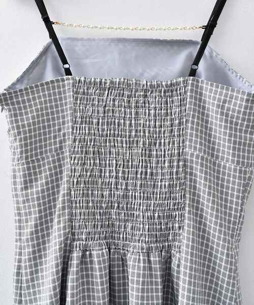 MAJESTIC LEGON(マジェスティックレゴン)の「シャギーカーデセットキャミワンピース(ワンピース・レディース・ホワイト系その他2/ブラック系その他・SMALL/MEDIUM)」の11枚目の写真