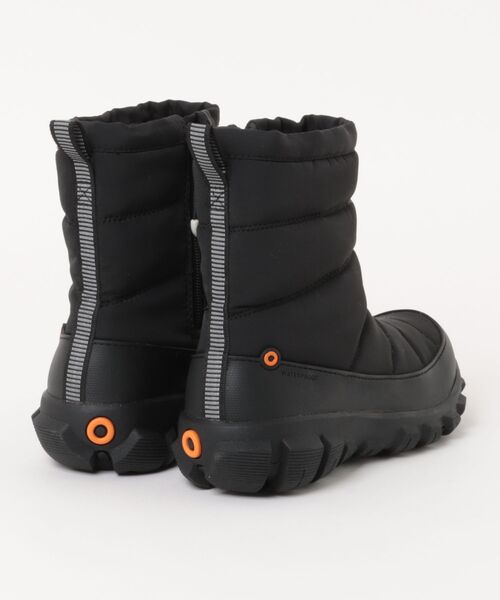 BOGS（ボグス）の「【BOGS】ボグス　CEDAR QUILT（セダー キルト）（ブーツ・レディース・ブラック・23.0cm/24.0cm/25.0cm）」の3枚目の写真