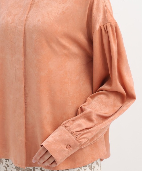 Andemiu（アンデミュウ）の「マッテサテンシャツ643461（シャツ/ブラウス・レディース・ブルー/アイボリー/オレンジ・FREE）」の8枚目の写真