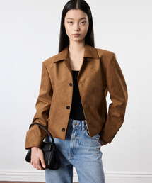 TNGT（ティーエヌジーティー）の「W Faux Suede Short Jacket (Camel Brown) TNJU6E102CM（デニムジャケット）」