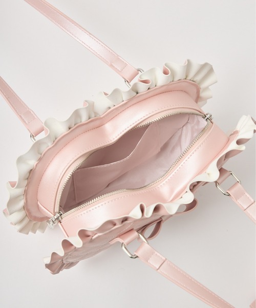 Lolime by mellfy memory(ロリミー バイ メルフィーメモリー)の「charmy heart quilting bag(ショルダーバッグ・レディース・シルバー/ホワイト/ピンク・FREE)」の18枚目の写真