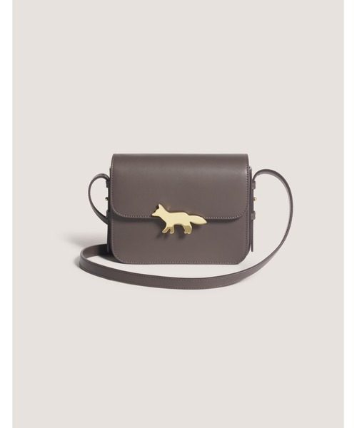 Maison Kitsune（メゾンキツネ）の「EDIE BAG（ショルダーバッグ・メンズ・ベージュ/ライトグリーン系/ブラック/ピンク/ダークブラウン・U）」の19枚目の写真