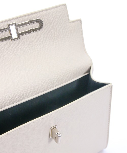 clear（クリア）の「クラシックスクエアミニバッグ（ハンドバッグ・レディース・オフホワイト/ブラック・F）」の10枚目の写真