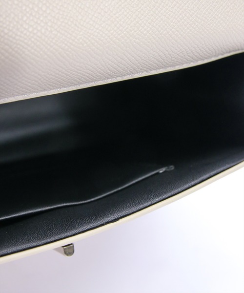 clear（クリア）の「クラシックスクエアミニバッグ（ハンドバッグ・レディース・オフホワイト/ブラック・F）」の11枚目の写真