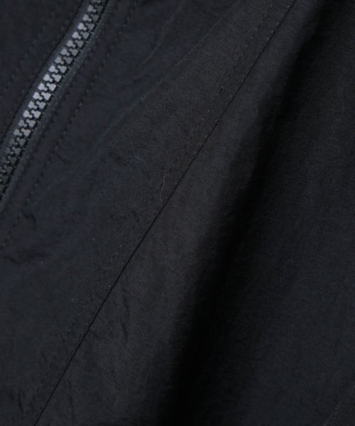 THE NORTH FACE(ザノースフェイス)の「THE NORTH FACE/Compact Jacket(ブルゾン・メンズ・グレー/ブラック/アイボリー・L/M/S)」の13枚目の写真