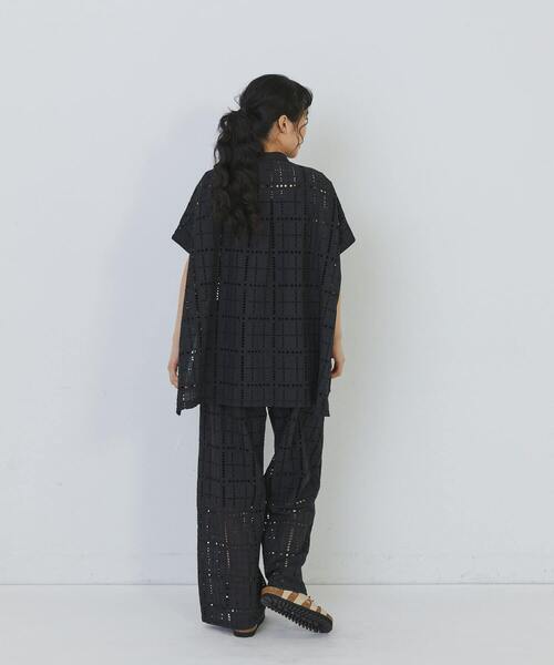 conges payes ADIEU TRISTESSE(コンジェ ペイエ アデュートリステス)の「チェックエンブロイダリーチュニック(シャツ/ブラウス・レディース・ブラック/ピンク・38)」の11枚目の写真