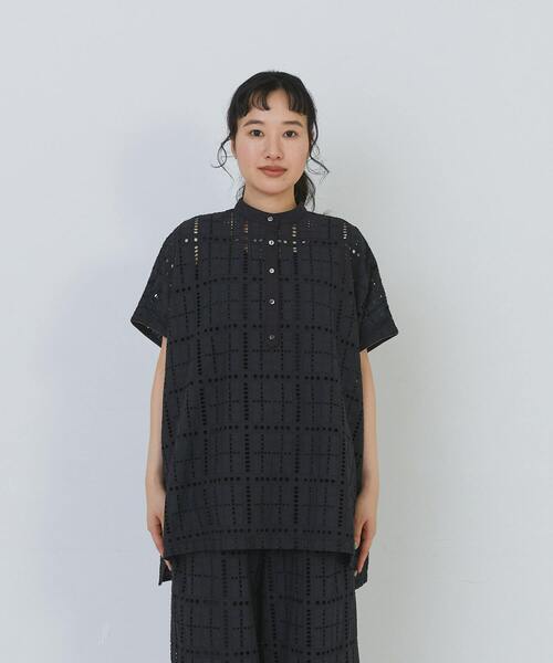conges payes ADIEU TRISTESSE(コンジェ ペイエ アデュートリステス)の「チェックエンブロイダリーチュニック(シャツ/ブラウス・レディース・ブラック/ピンク・38)」の9枚目の写真