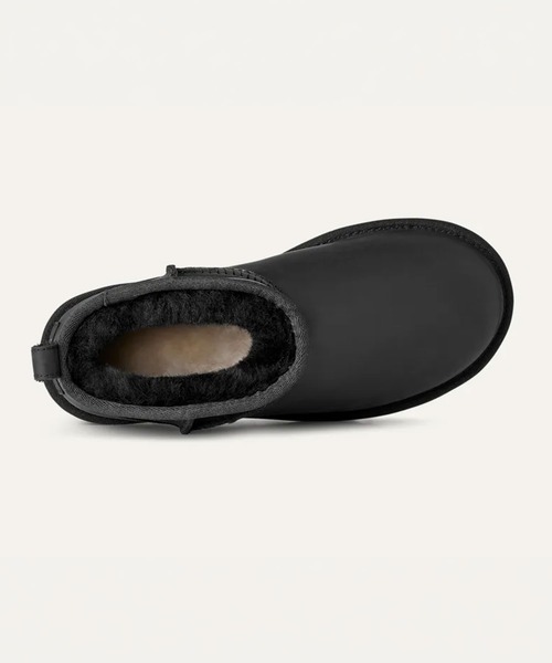 UGG(アグ)の「UGG【アグ】- ウィメンズ シューズ【WMNS CLASSIC ULTRA MINI LTHR 1174210】(ブーツ・レディース・ブラック・24.0cm/23.0cm)」の5枚目の写真