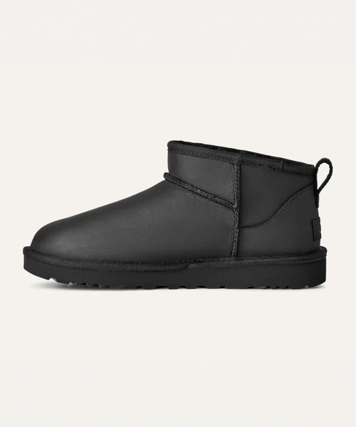 UGG(アグ)の「UGG【アグ】- ウィメンズ シューズ【WMNS CLASSIC ULTRA MINI LTHR 1174210】(ブーツ・レディース・ブラック・24.0cm/23.0cm)」の3枚目の写真