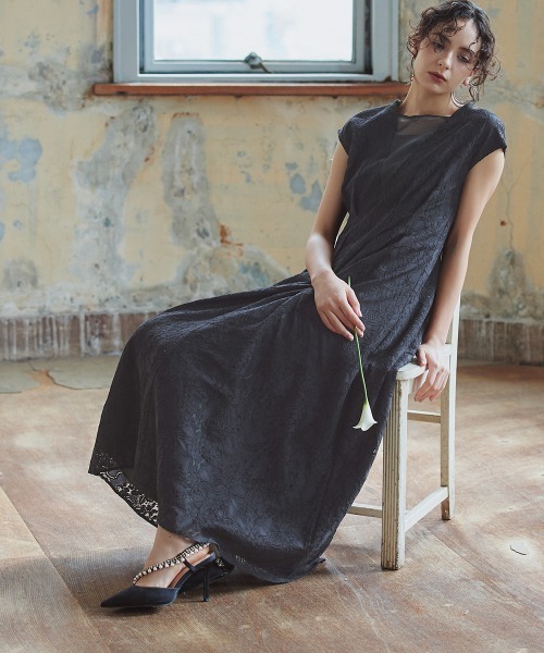 Callarus(カラルス)の「ウエストタックデザインレースフレアワンピースドレス〔Callarus〕(ドレス・レディース・ネイビー系/ブラック×グリーン・M/L/LL/3L)」の8枚目の写真