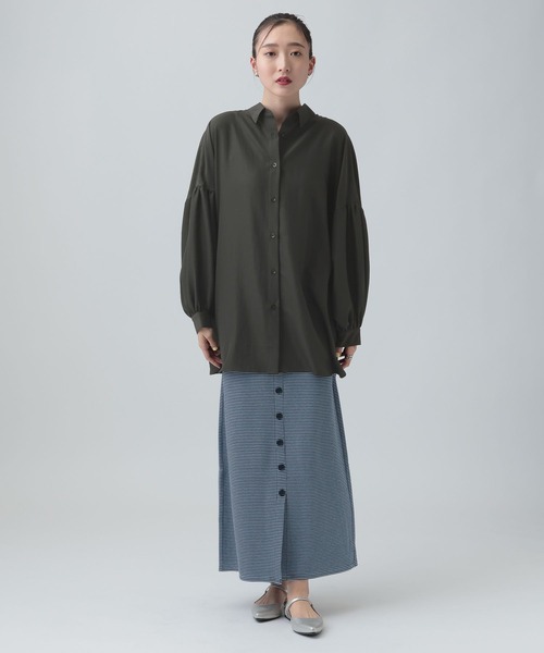 LEPSIM（レプシィム）の「サラキレ袖ボリュームチュニック　632559（シャツ/ブラウス・レディース・チャコールグレー/ホワイト/グリーン・FREE）」の16枚目の写真