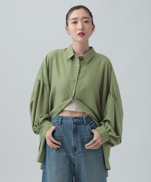 LEPSIM（レプシィム）の「サラキレ袖ボリュームチュニック　632559（シャツ/ブラウス・レディース・チャコールグレー/ホワイト/グリーン・FREE）」の19枚目の写真