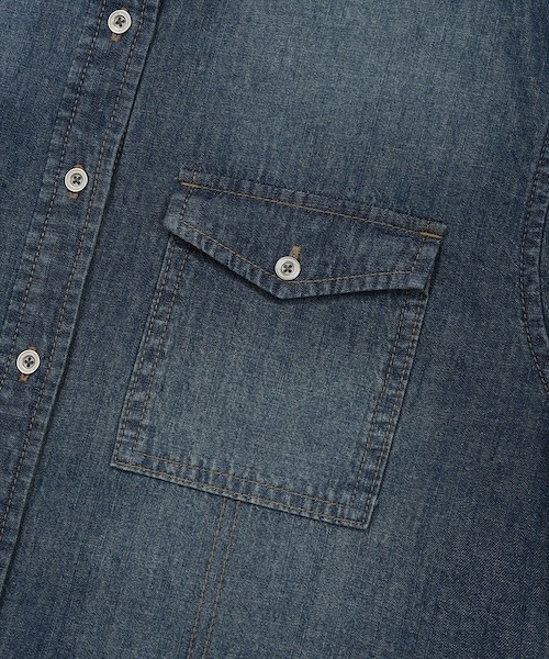 COVERNAT（カバーナット）の「WOMEN DENIM SHIRT（シャツ/ブラウス・レディース・ライトブルー/ブルー・MEDIUM/SMALL）」の14枚目の写真