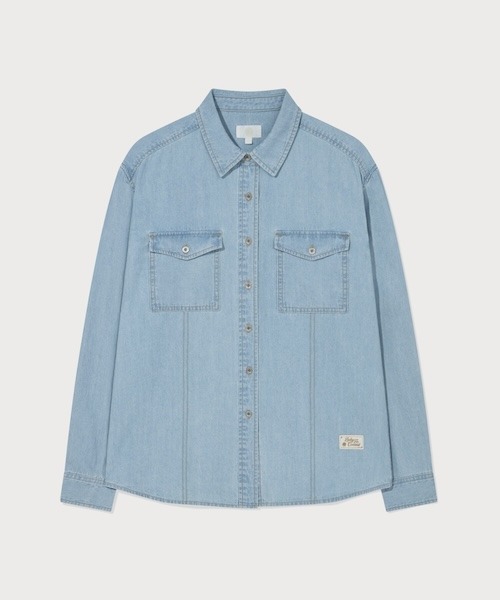 COVERNAT（カバーナット）の「WOMEN DENIM SHIRT（シャツ/ブラウス・レディース・ライトブルー/ブルー・MEDIUM/SMALL）」の3枚目の写真