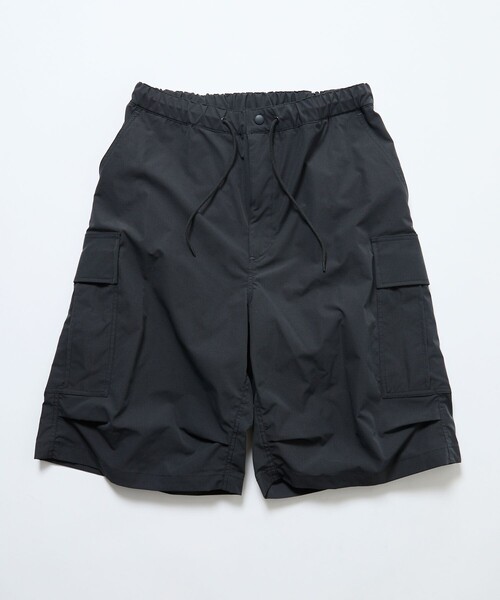 FREAK'S STORE(フリークスストア)の「<UVカット・速乾> Quick Dry Fabric ワイドシルエット ポリリップクロス ショートカーゴパンツ 短パン ハーフパンツ ショートパンツ 限定展開(カーゴパンツ・メンズ・オリーブ/ブラック/チャコールグレー/ベージュ・SMALL/MEDIUM/LARGE)」の20枚目の写真