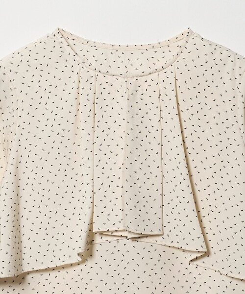 A DAY IN THE LIFE UNITED ARROWS(アデイインザライフユナイテッドアローズ)の「フレア ヨークブラウス <A DAY IN THE LIFE>(シャツ/ブラウス・レディース・ロイヤルブルー/その他1/ホワイト・FREE)」の16枚目の写真