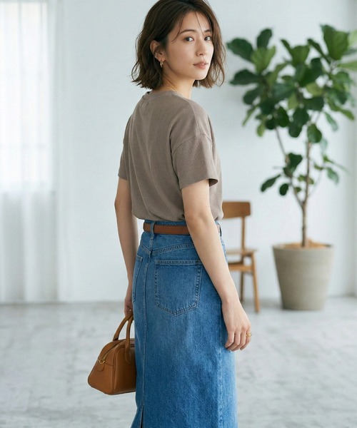 MULEXS(ミューレクス)の「半袖Tシャツ / コットン100% ヘビーウェイト オーバーサイズ ベーシックカットソー(Tシャツ/カットソー・レディース・ライトベージュ/レッド/カーキ/イエロー・L/M)」の15枚目の写真