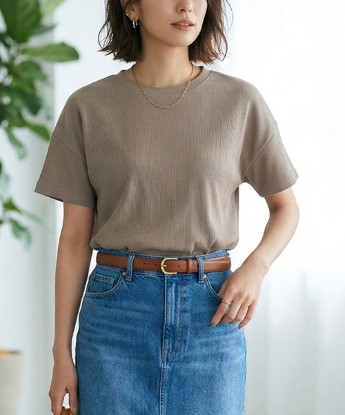 MULEXS(ミューレクス)の「半袖Tシャツ / コットン100% ヘビーウェイト オーバーサイズ ベーシックカットソー(Tシャツ/カットソー・レディース・ライトベージュ/レッド/カーキ/イエロー・L/M)」の10枚目の写真