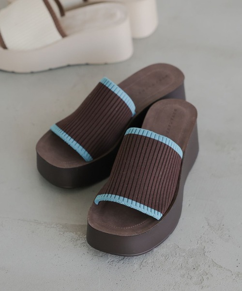 LOWRYS FARM（ローリーズファーム）の「カンドウフィットＫｎｉｔサンダル 637889（サンダル・レディース・ホワイト系その他5/ブラウン系その他6/ブラウン系その他/ブラック/ホワイト系その他/シルバー/ブラック系その他・SMALL/LARGE/MEDIUM）」の6枚目の写真