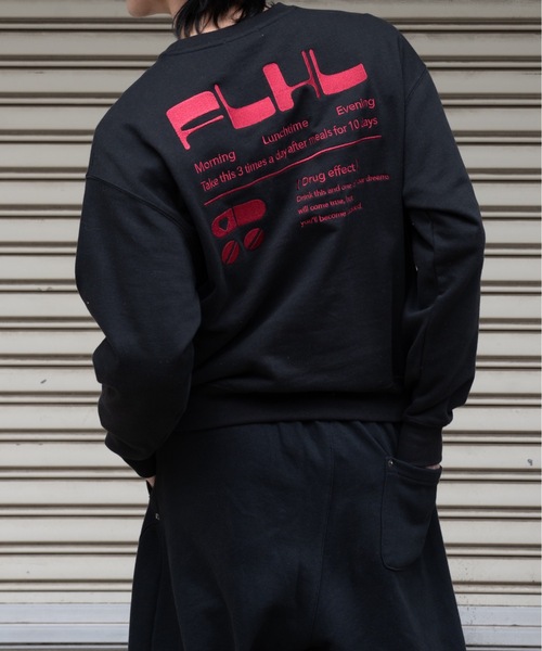 FLUKE HOLIC(フロックホリック)の「EMB LOGO CLUE SWEAT(スウェット・レディース・グレー/アイボリー/ブラック・SMALL/MEDIUM/LARGE)」の2枚目の写真