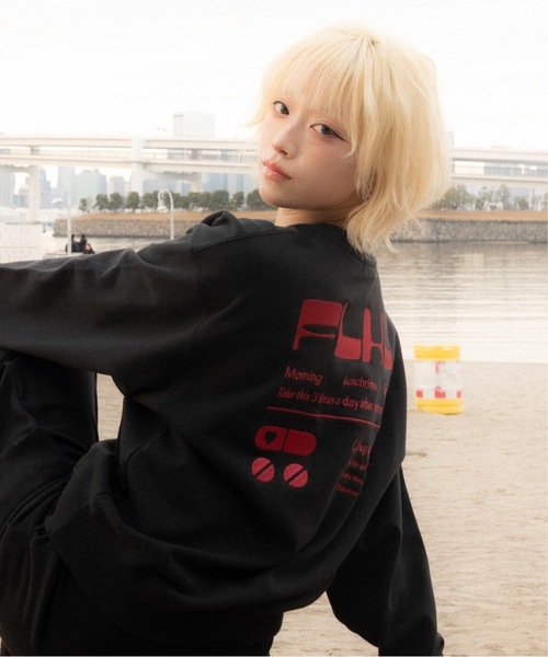 FLUKE HOLIC(フロックホリック)の「EMB LOGO CLUE SWEAT(スウェット・レディース・グレー/アイボリー/ブラック・SMALL/MEDIUM/LARGE)」の19枚目の写真